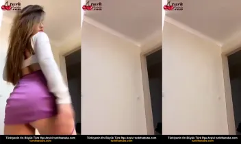 Leyla’nın Sakso Gösterisi ile Çıplak Kalça Dansı