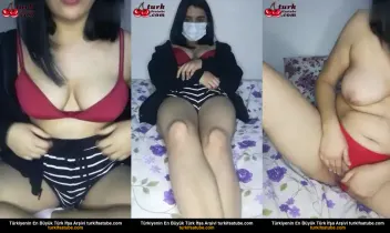 Üvey kız kardeş çıplak memeleri açtı