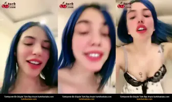 Laliberta, Manita’yı çıplak yatakta seks yapmak için kandırmaktan hoşlanıyor